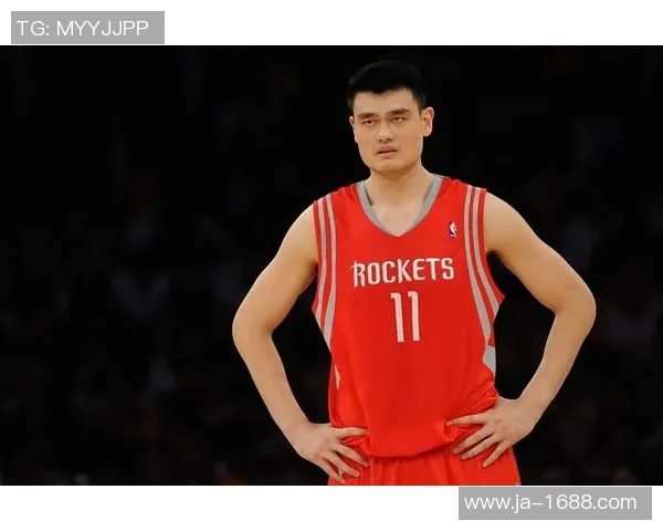 姚明如今的背影映照着岁月的沉淀与篮球的辉煌历程