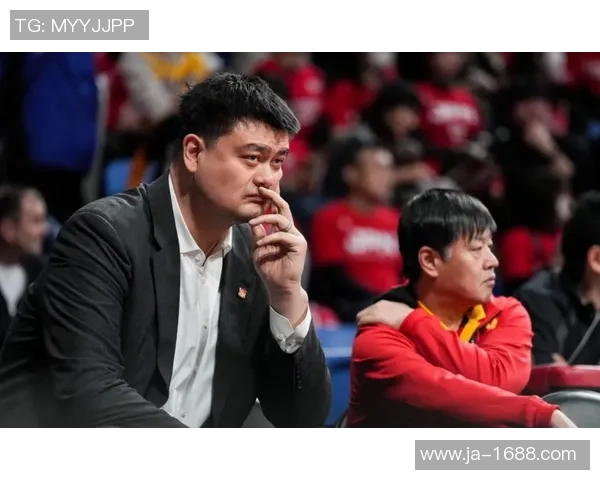 姚明球衣在上海的传奇故事与篮球文化的深厚渊源