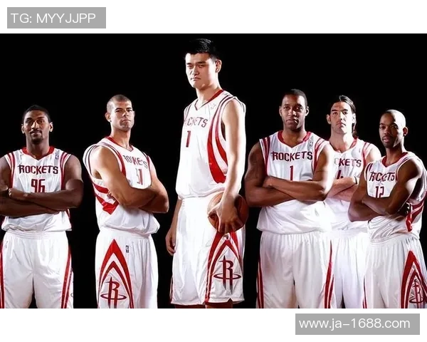 球员们纷纷表达对姚明的尊敬与崇敬之情展现篮球精神的传承与影响