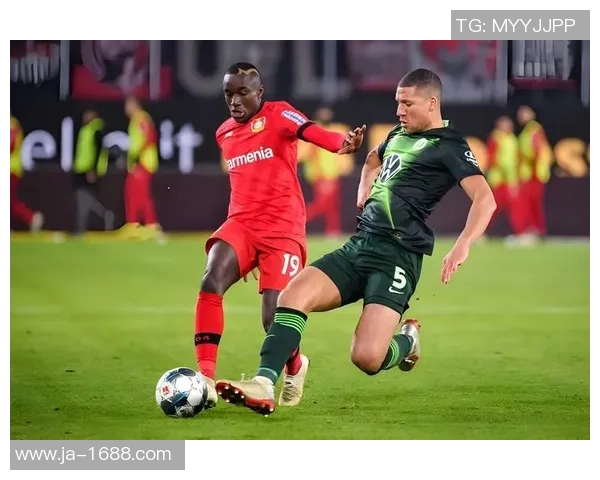 德甲焦点战巴黎圣日耳曼与本菲卡握手言和补时进球引发全场狂欢