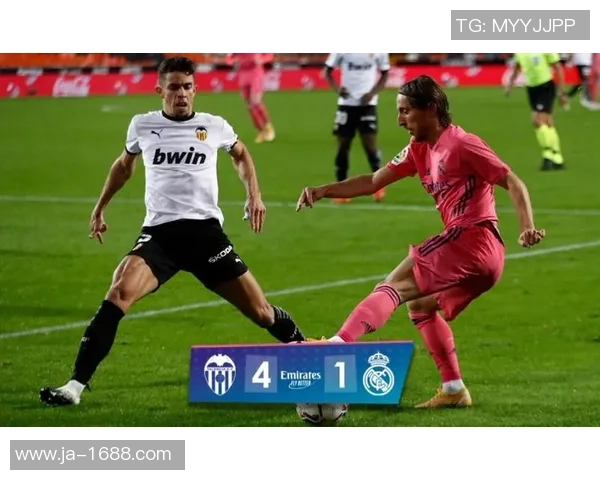 西甲精彩对决波尔图逆转莱比锡帽子戏法点燃全场激情