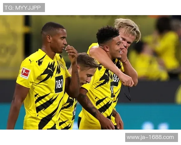 中超激战曼联与多特蒙德握手言和绝杀瞬间引发全场沸腾