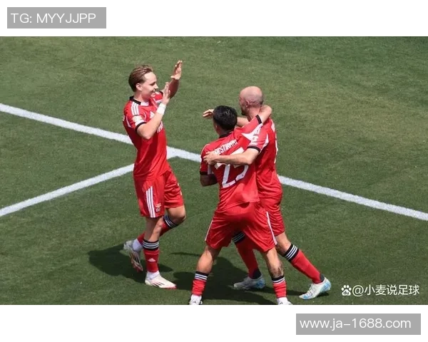 本菲卡逆袭拜仁4-0绝杀全场沸腾历史冷门再现