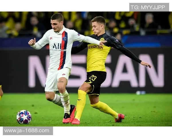 欧联杯精彩对决AC米兰大胜巴黎圣日耳曼红牌事件引发全场热议