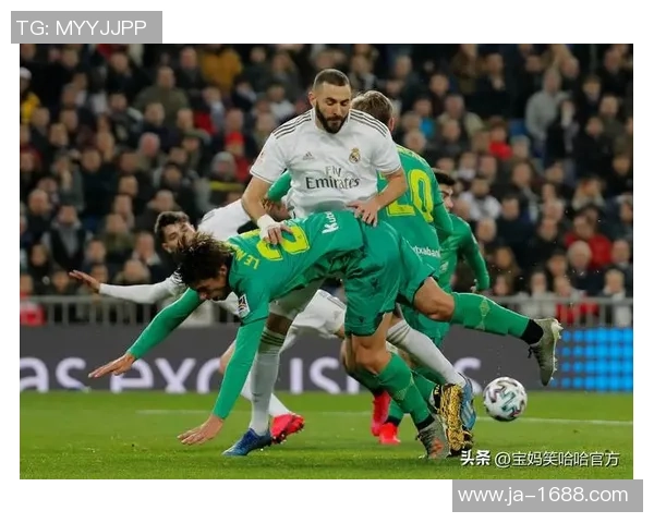 西甲焦点战利物浦与皇马战平精彩瞬间全场沸腾数据分析揭示比赛亮点