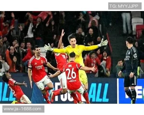 友谊赛精彩瞬间里昂大胜本菲卡点球大战引爆全场激情 友谊赛精彩瞬间里昂大胜本菲卡点球大战引爆全场激情