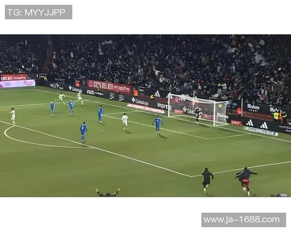 国王杯惊心动魄皇马逆转拜仁绝杀瞬间震撼全场赛后点评 国王杯惊心动魄皇马逆转拜仁绝杀瞬间震撼全场赛后点评