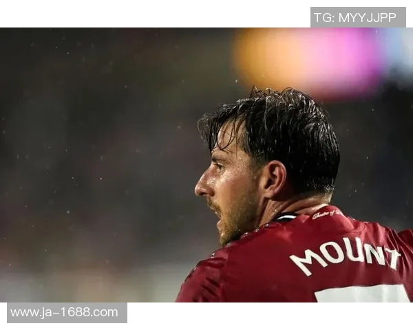 欧联杯曼联大胜波尔图五球逆转全场激情转会传闻引发热议