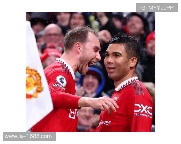 西甲激战AC米兰狂胜曼联六比二乌龙球瞬间点燃全场激情