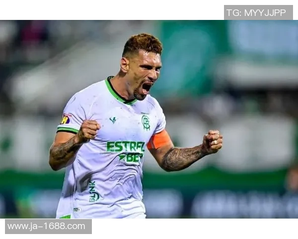 中超精彩对决莱比锡与曼联激战成平局赛后精彩点评引发热议 中超精彩对决莱比锡与曼联激战成平局赛后精彩点评引发热议