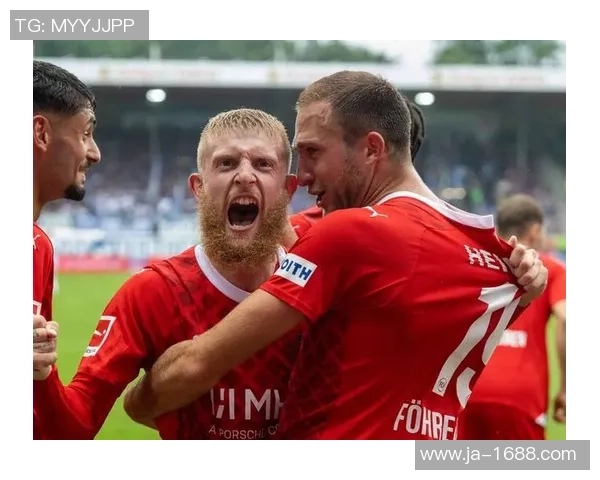 意甲激战：多特蒙德逆转本菲卡精彩瞬间引爆全场转会传闻不断