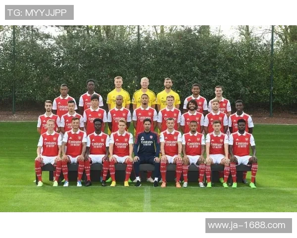 足总杯大战切尔西与阿森纳激战成平局战术解析引发全场热议 足总杯大战切尔西与阿森纳激战成平局战术解析引发全场热议