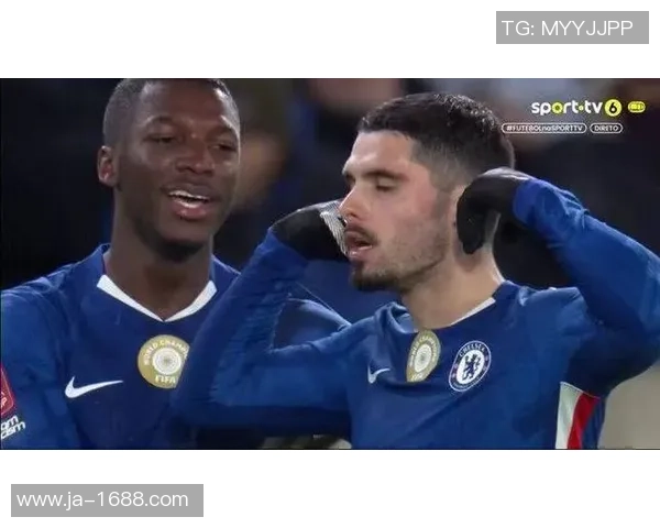 欧联杯精彩对决多特蒙德与切尔西战成平局帽子戏法引发全场热烈反响